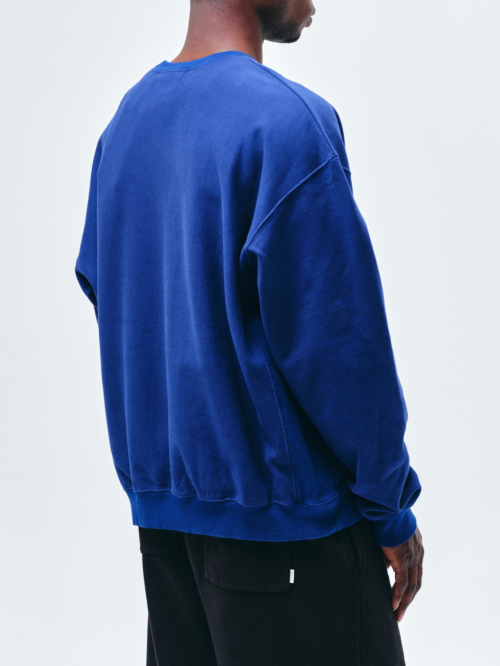 スウェットクルーネック