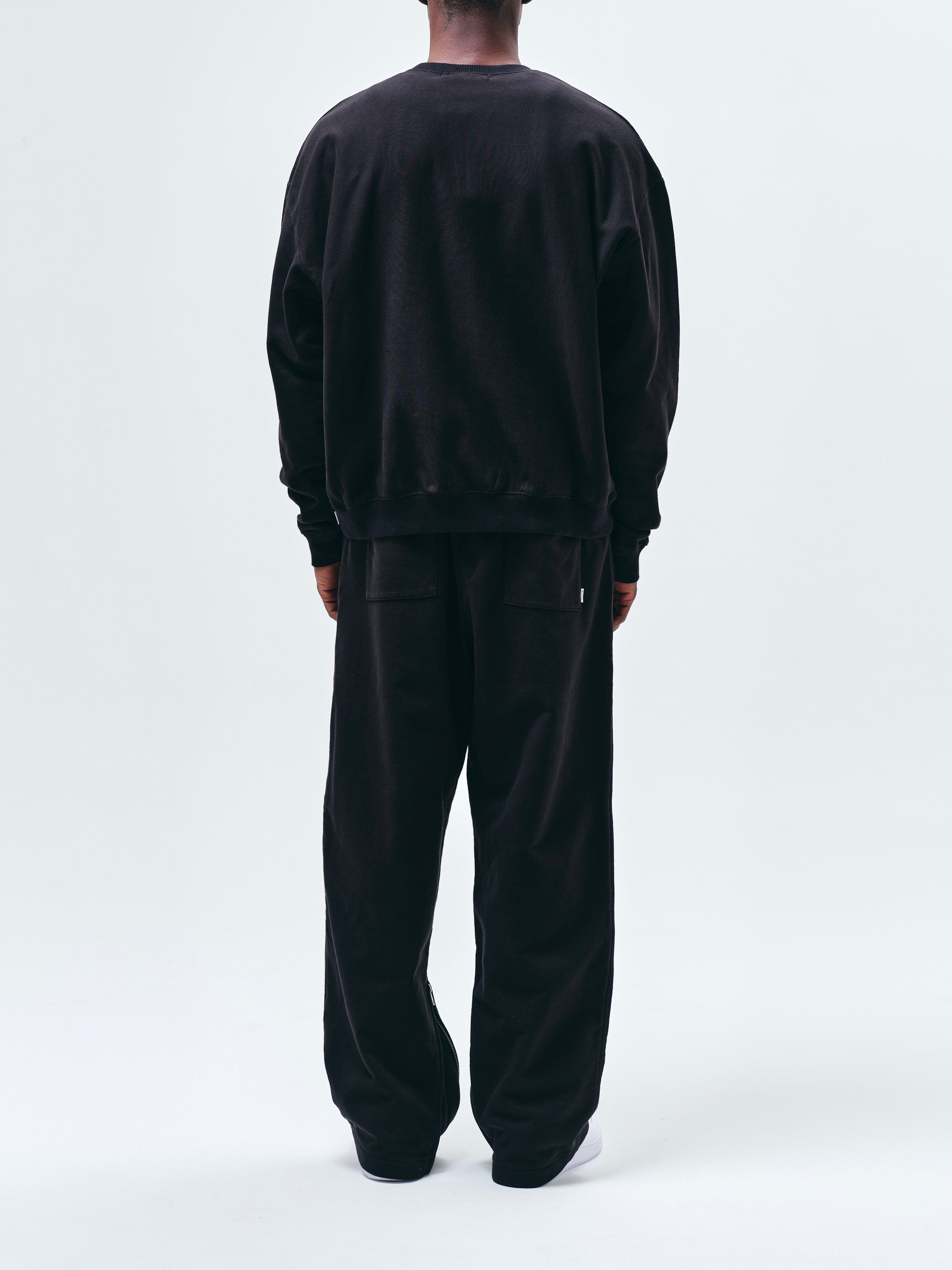 スウェットクルーネック