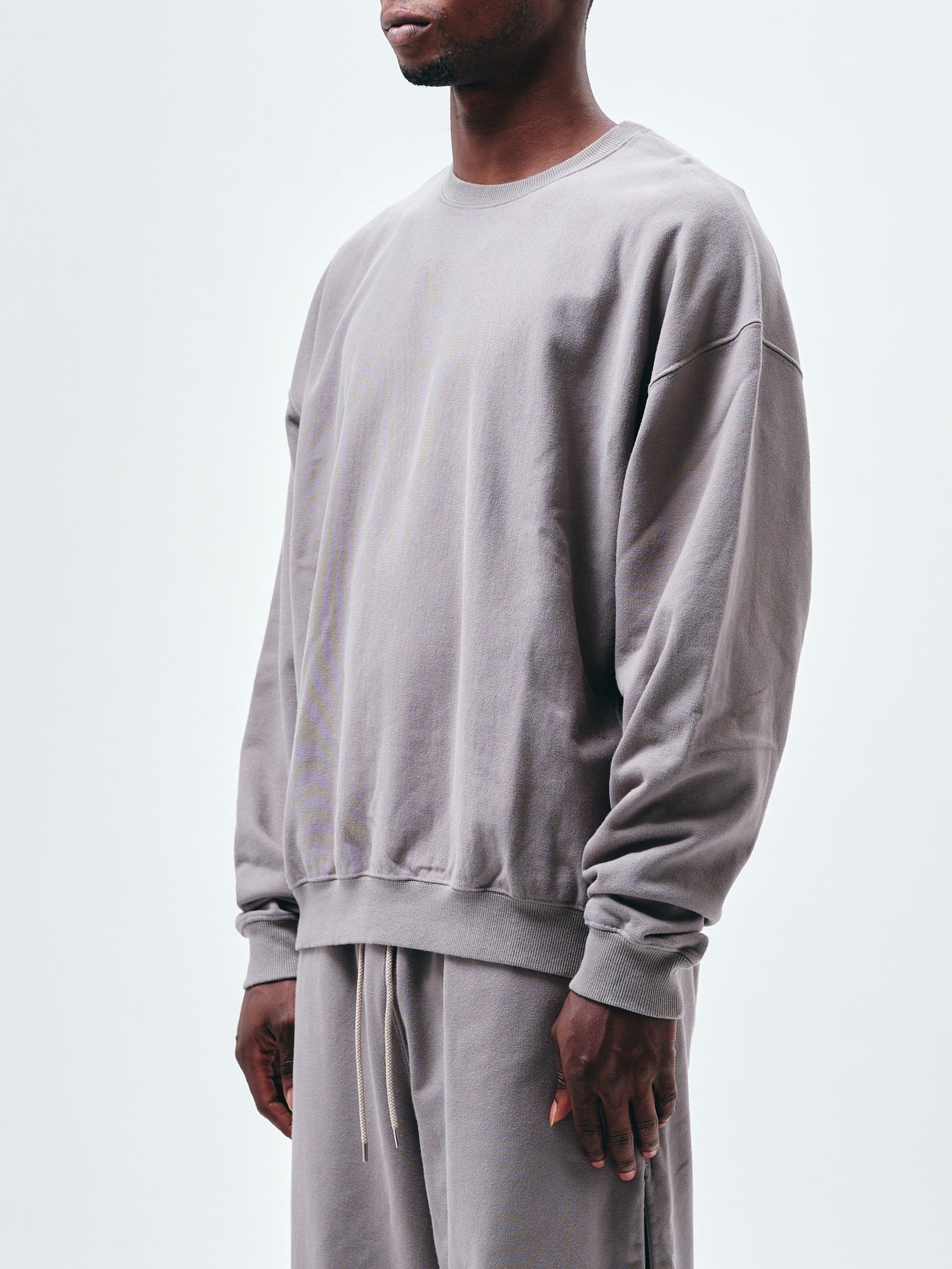 スウェットクルーネック