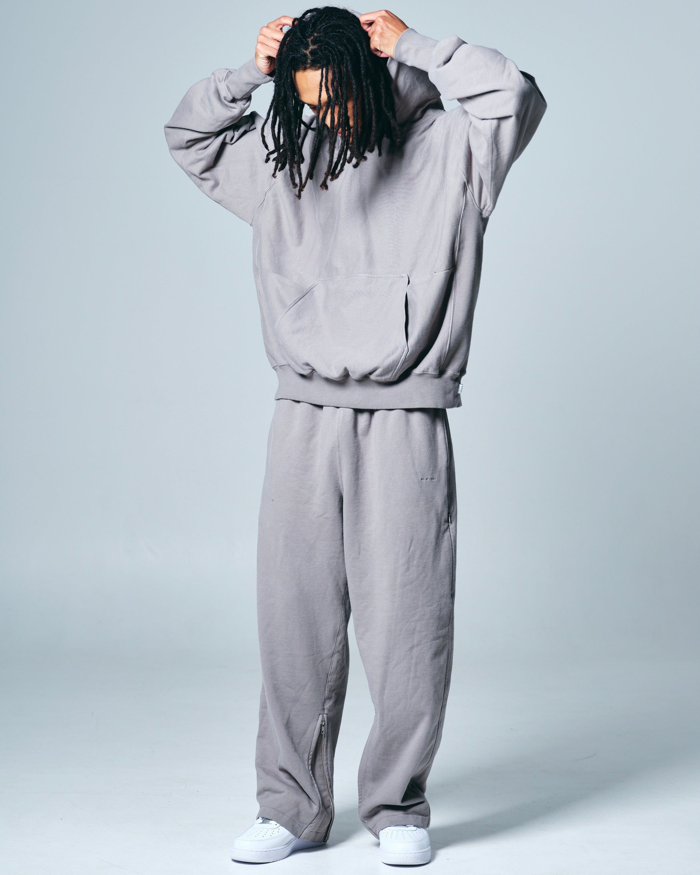 sweat hoodie