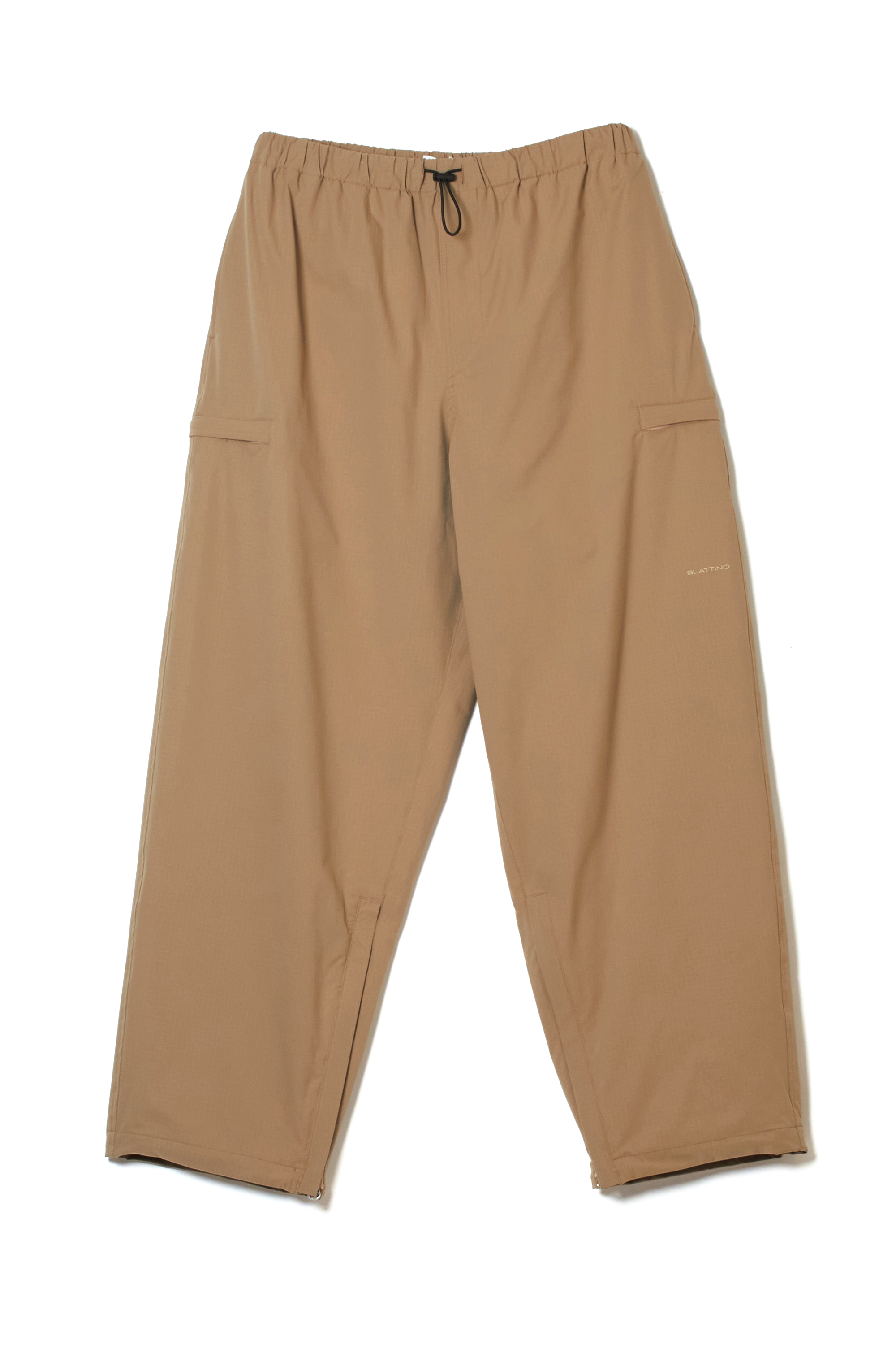 トラックパンツ