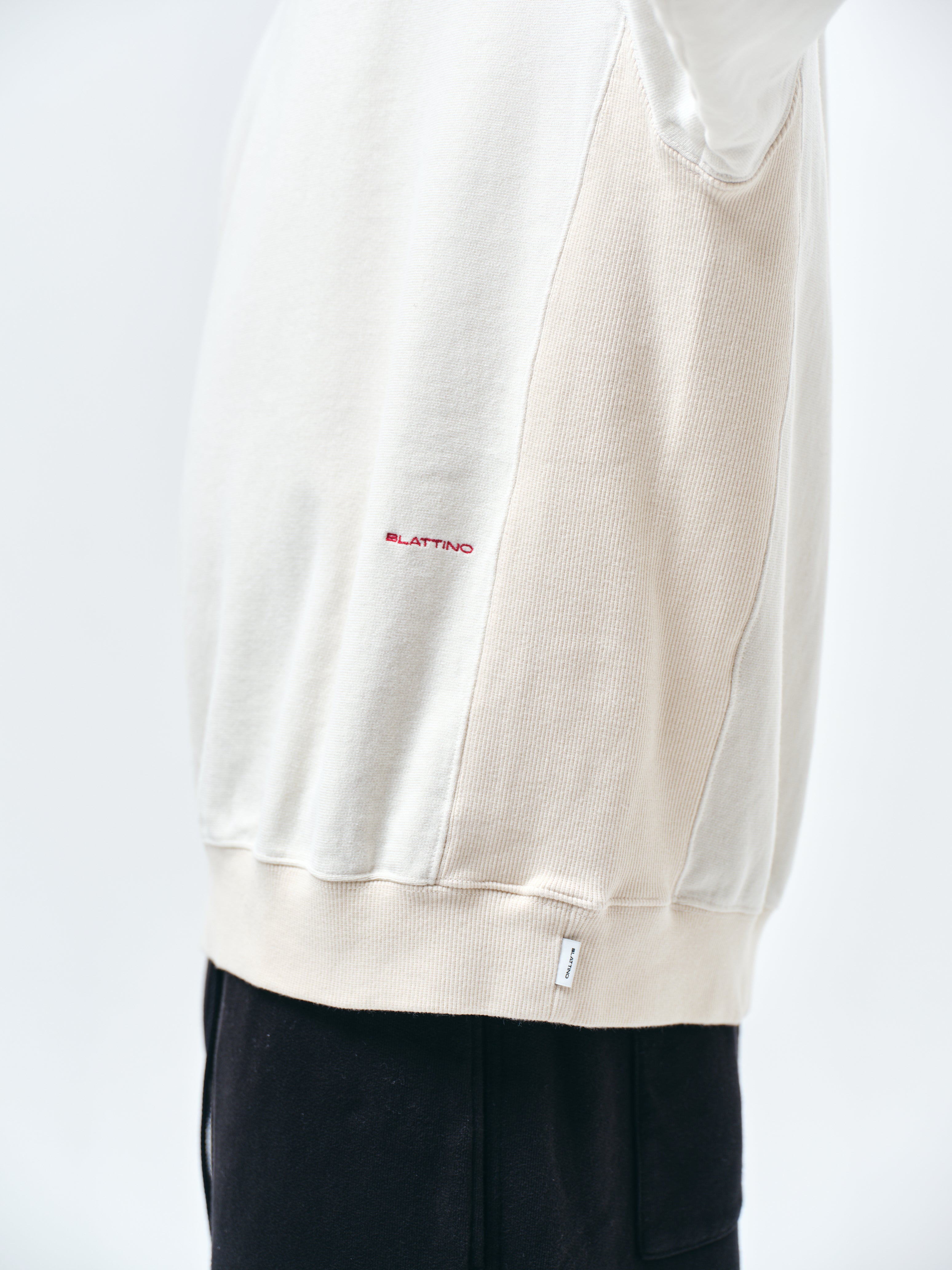 スウェットクルーネック