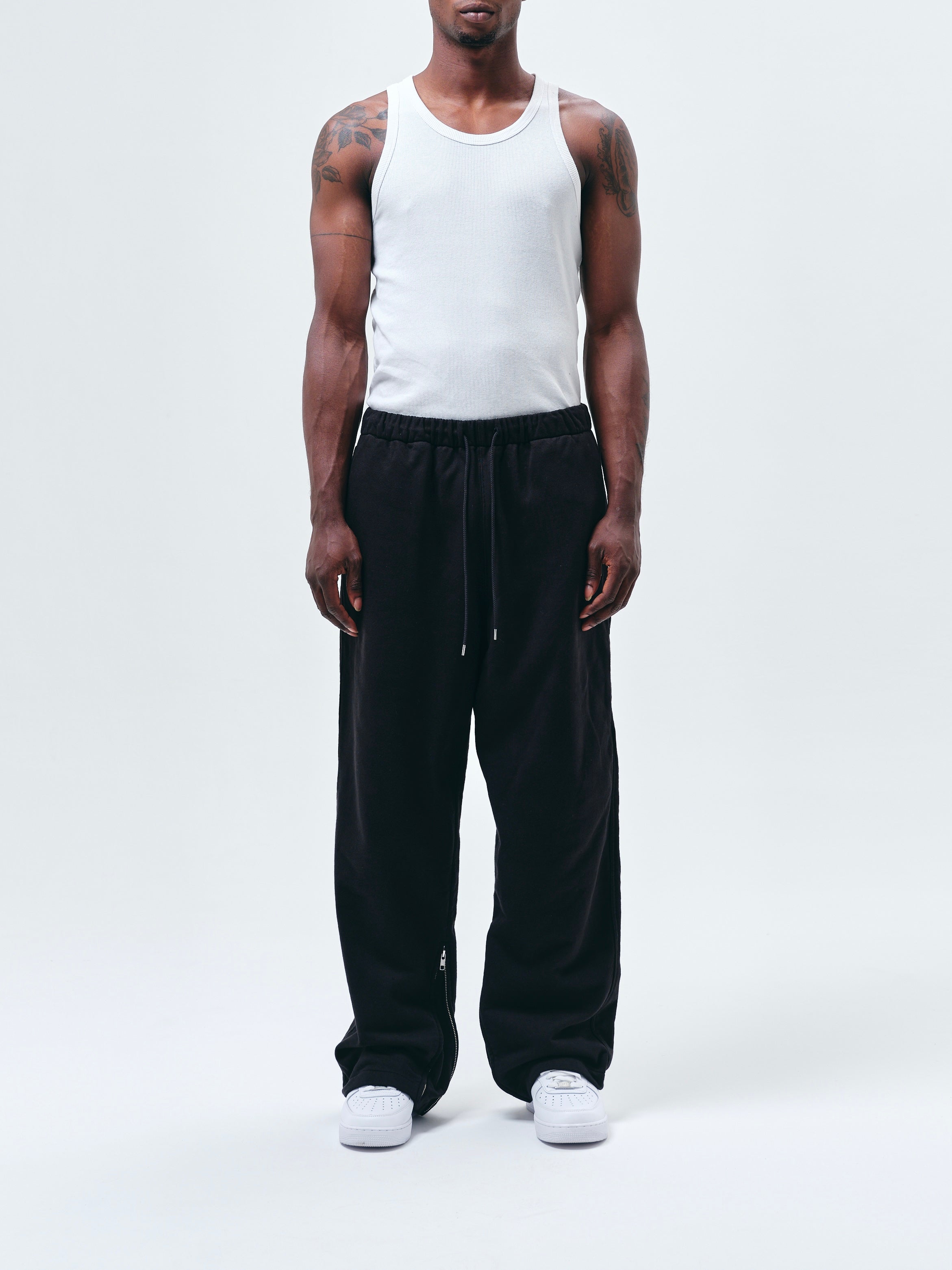 スウェットパンツ