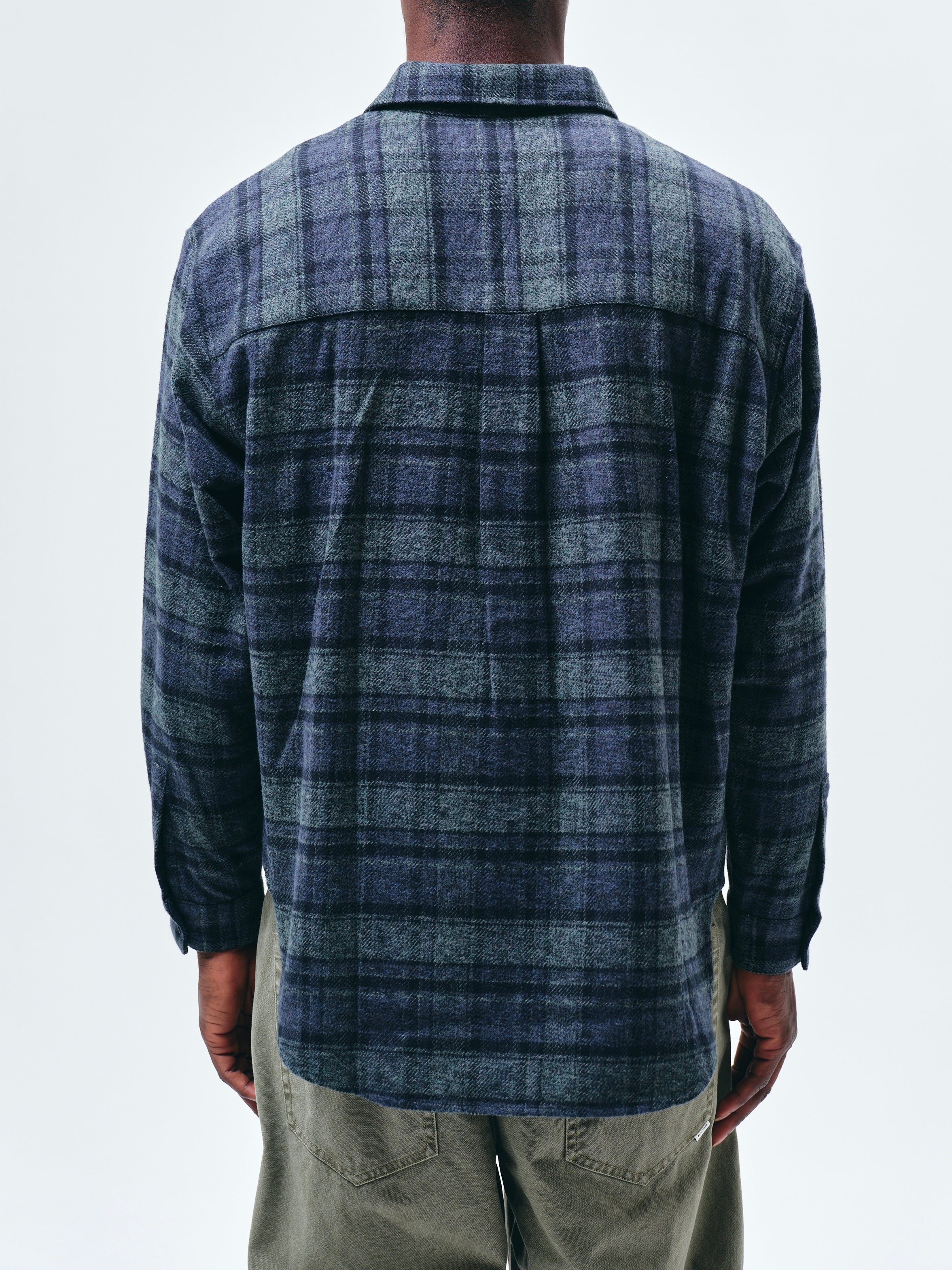 フランネルシャツ