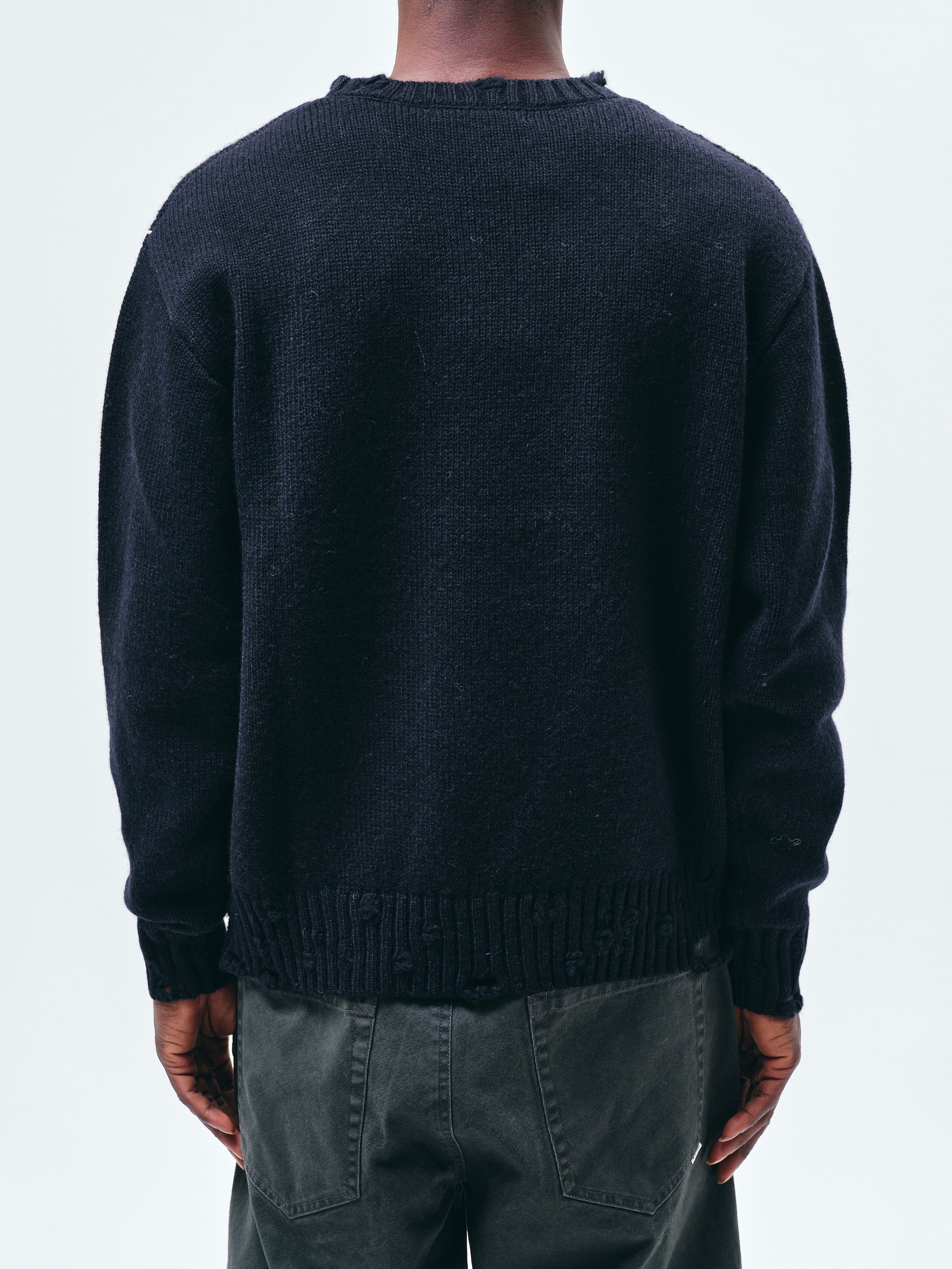 クルーネックセーター