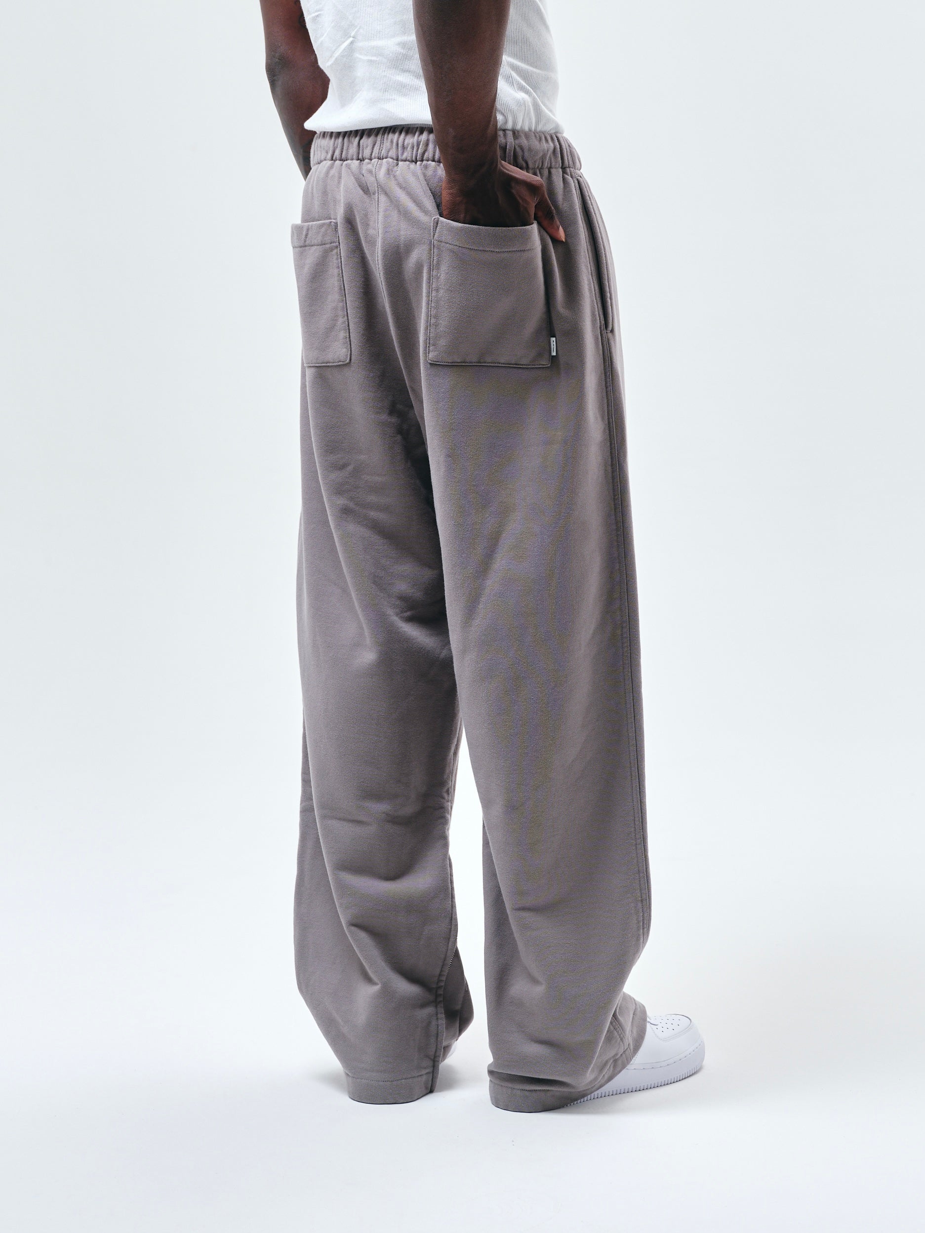 スウェットパンツ