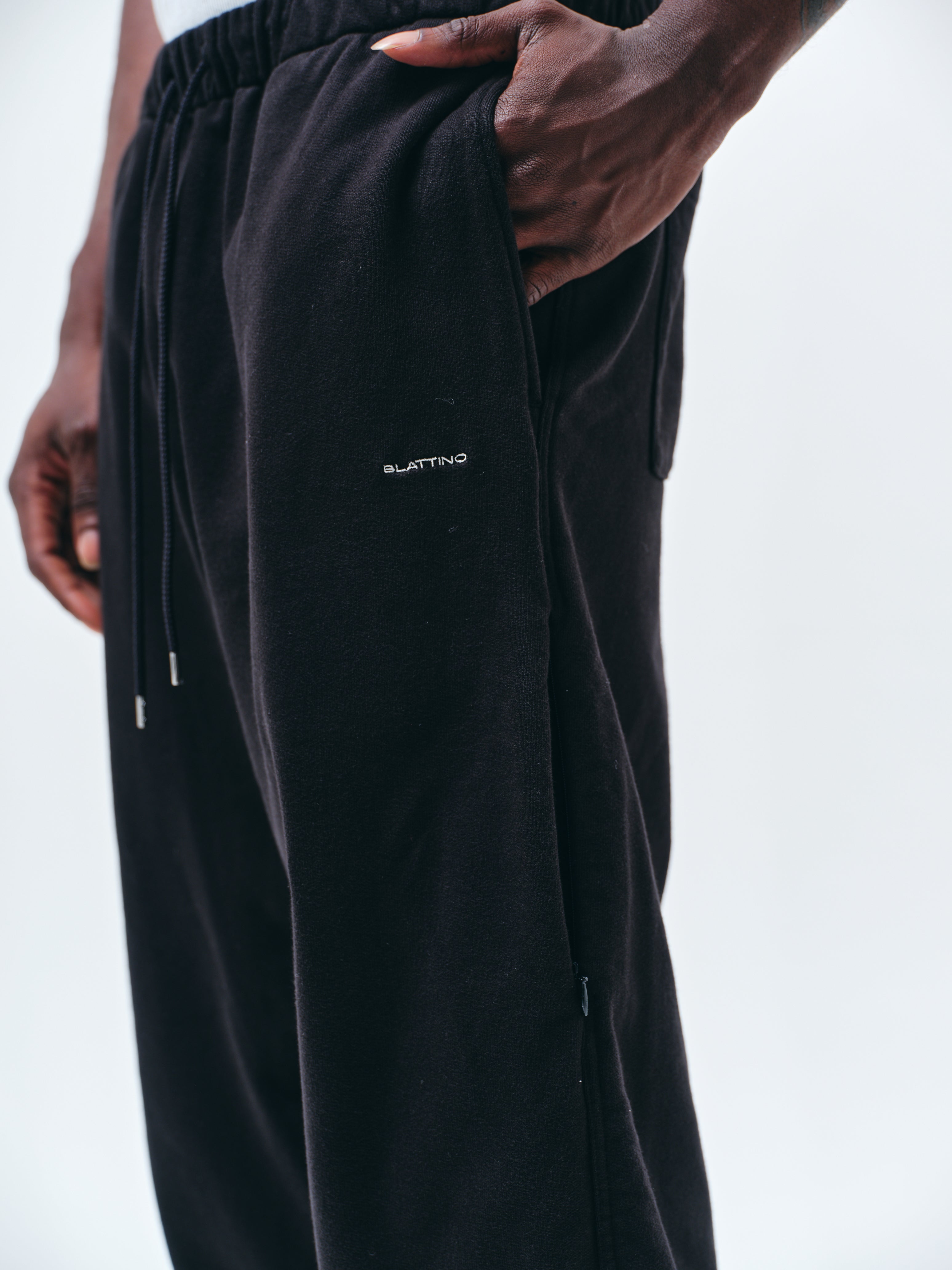 スウェットパンツ