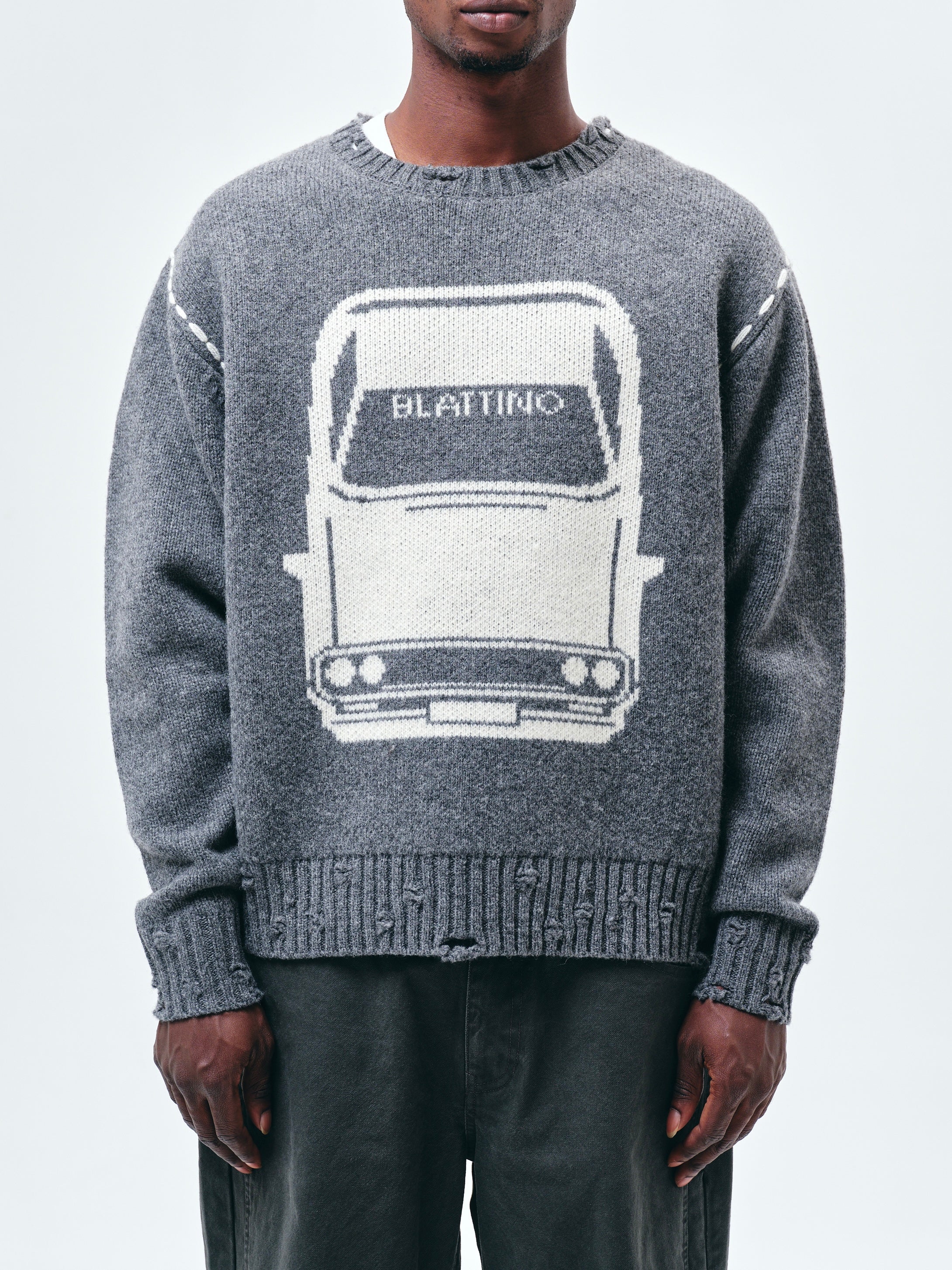 クルーネックセーター