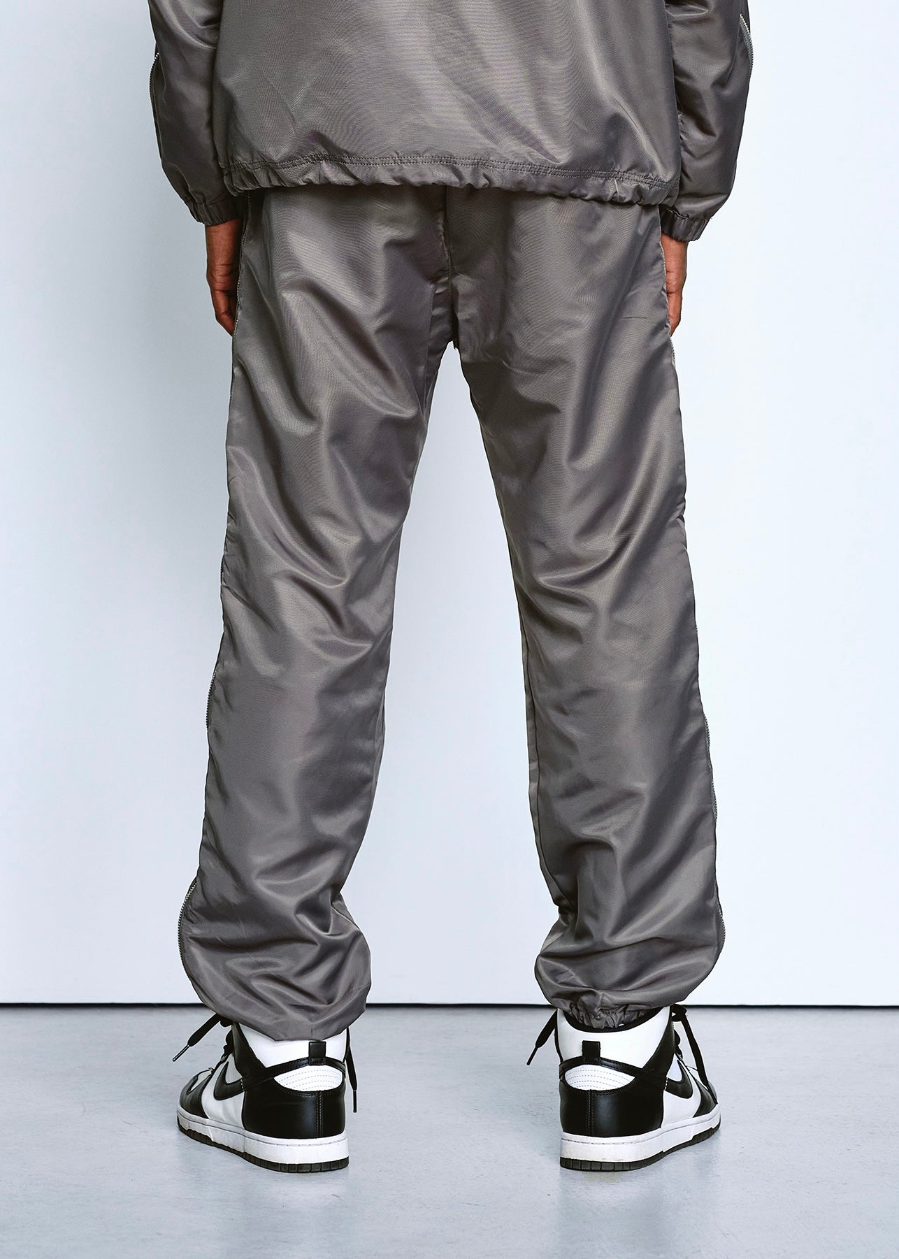 VENTILATION NYLON PANTS